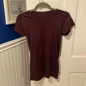 Lululemon swiftly tech shirt